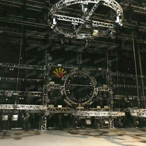 （大型演唱會(huì)）舞臺(tái)燈光桁架