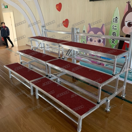 小學(xué)生合唱臺(tái)