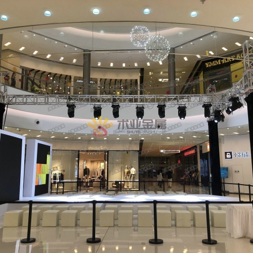 商場(chǎng)活動(dòng)燈光架